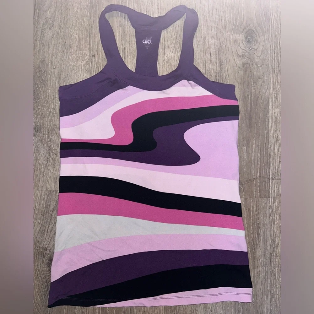 ALO Coolfit Tank XL - Picture 1 of 3